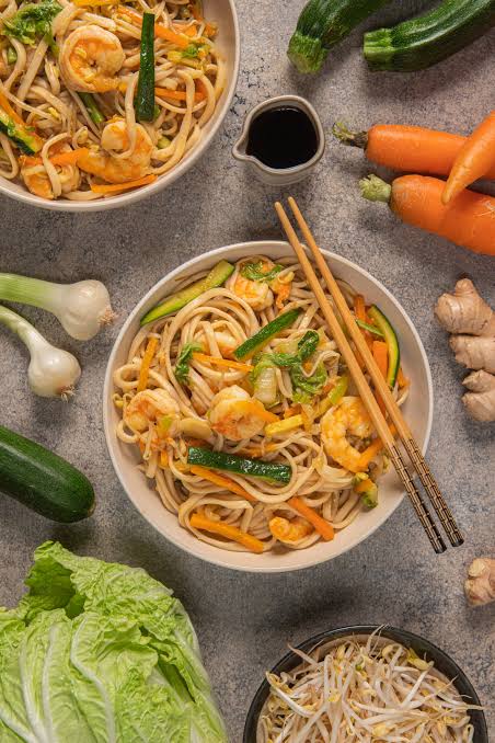 NOODLES E PASTA